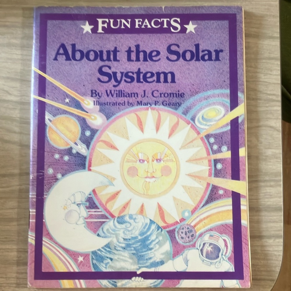 Fun facts about the solar system paperback book, vintage
